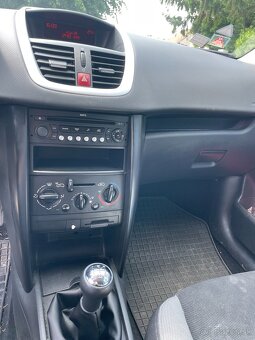 Peugeot 207 SW 1.4 16V Trendy - 9