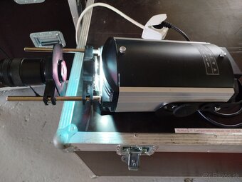 Predám projektor Clay Paky DIA - 9