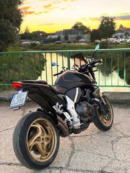 Honda cb1000r 2012 - 9