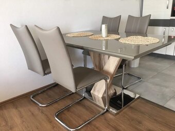 NOVOSTAVBA 3. IZBOVÝ BYT KOMPLETNE ZARIADENÝ S VÝHĽADOM - 9