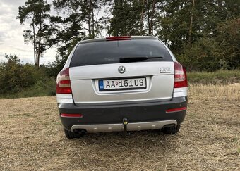 Škoda Octavia SCOUT 4x4 2.0 TDI 103kw - 9