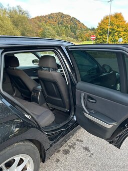 Bmw e91 318d 105kw 2011 Touring - 9