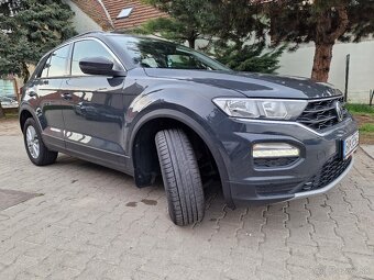 Volkswagen T-Roc 1.0 TSi Style M6 110k (benzín) - 9