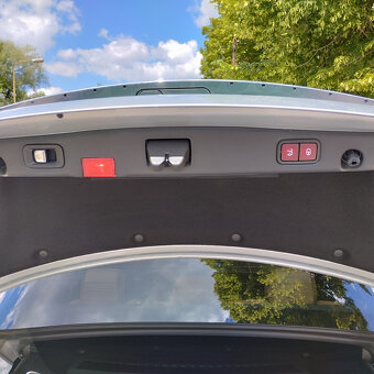 Mercedes-Benz E300e Plug-In SPORTSTYLE AVANTGARDE, 05/2021 - 9
