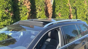 Volkswagen Golf Variant 2.0 TDI DSG Highline - 9