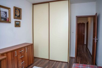 Cottbuská - 4 izb. byt, spolu 99 m2, 2x zasklenné lodžie,7/8 - 9