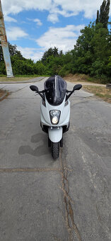 Gilera GP 800 - 9