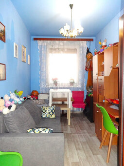 Na predaj 3-izbový byt s logiou 59,30m2 - Levice - 9