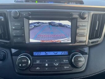 Toyota RAV4 2.2 l D-4D Premium AKONTACIA OD 0% - 9
