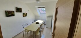 Amnis Student House Trnava-Ubytko pre študentky-OBSADENÉ - 9