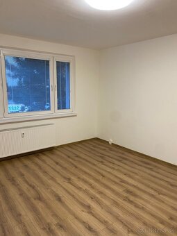 3 izbovy byt KE volat 0903 601409 - 9