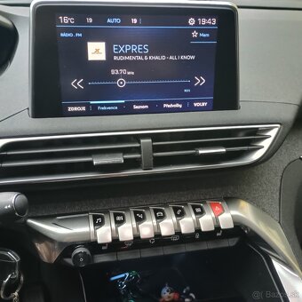 Peugeot 3008 - 9