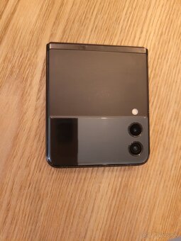 Predam, Samsung Galaxy Z Flip3 - 9