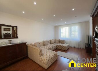 PREDAJ : ŠTÝLOVÝ RODINNÝ DOM S BAZÉNOM, KOMÁRNO - 9