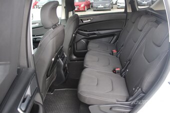 Ford S-MAX 2,0 TDCi 110 kW TITANIUM - 9