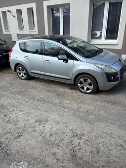 PEUGEOT 3008 2.0HDI,110KW - 9
