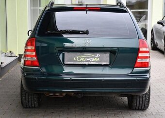 Mercedes-Benz Třídy C 320CDI AVANTGARDE N.TOP A/T 165 kw - 9