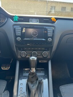 Škoda Octavia 3RS 2.0tdi - 9