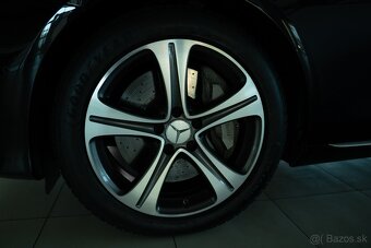 Mercedes-Benz E trieda Kombi 400 4MATIC A/T - 9