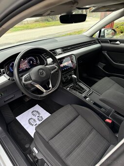 VW Passat Business 2.0TDi Dsg 110kw VIRTUAL/ŤAŽNÉ - 9