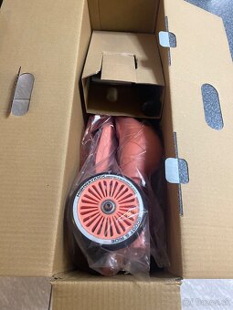 Detská kolobežka alebo odrážadlo - 9