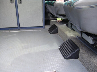 Obytný vůz VW T4 Westfalia California - 9