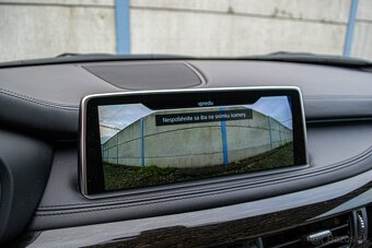 BMW X5 xDrive30d 190kW M-Packet - 9