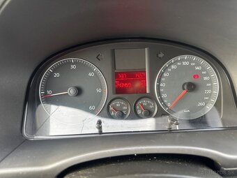 VW Caddy - 9