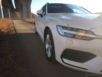 Volvo V60 /D4 Momentum - 9
