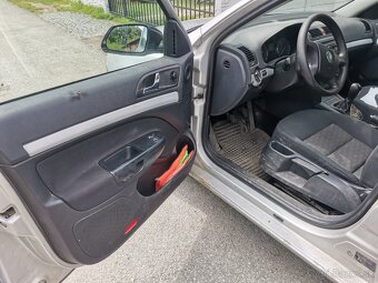 Octavia 2 kombi 1.9 tdi 77kw - 9