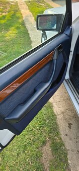 Mercedes w124 250d - 9