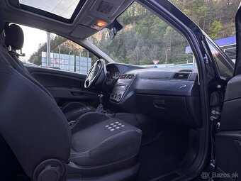 Fiat Grande Punto Sporting 1.4 T-Jet 88kW - 9