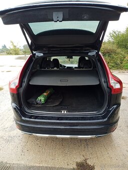Volvo XC60 2.4D5 158kW AWD (4x4) - 9