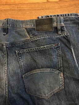 TOMMY HILFIGER originál pánske rifle w36/l34 - 9
