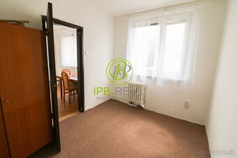 DOBRÁ LOKALITA 4-izb. byt s loggiou na Nejedlého ul. v Dúbr - 9