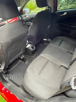 Alfa Romeo Giulietta 1.6 JTD - 9