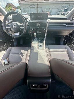 Lexus RX 300 - 9