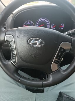 Hyundai Santa Fe 2.2 CRDi VGT Premium - 9