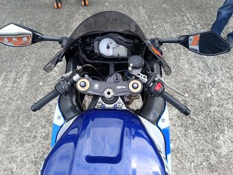 Suzuki gsxr 1000 K1 2001 118kw (160koní) M6 Top Stav - 9