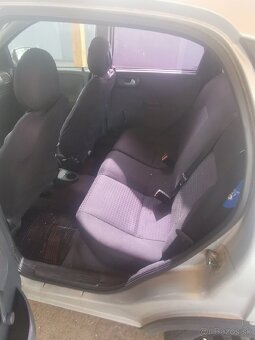 Opel corsa 1.0 44kw - 9