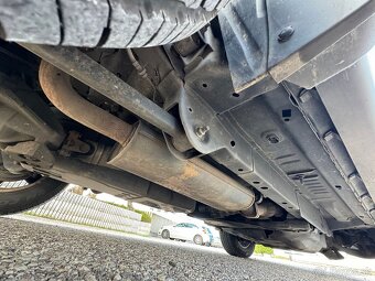 Jeep Cherokee 2.8 CRD 130 kW 4x4 - 9