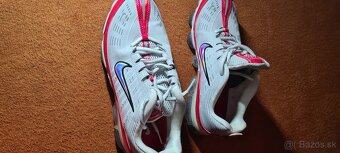 Nike vapormax 360 top - 9