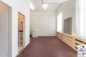 Kancelárske priestory v centre mesta na Tajovského ulici - 9