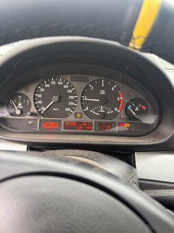 BMW e46 330d - 9