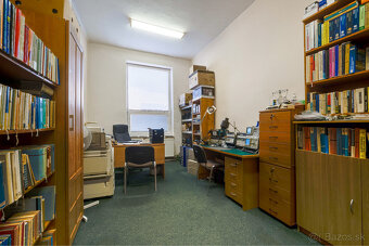 Administratívna budova a hala v priemyslenej časti | Rampová - 9