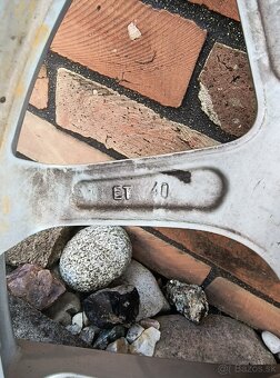 Zimná sada Borber 5x100r17 et40 - 9