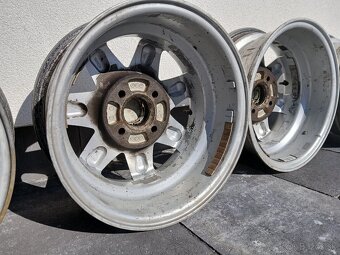 Felicia 4x100 R13 - 9