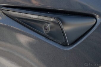 Tesla Model Y Long Range AWD 2022 - 9