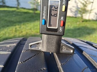 285/45 r21 letne pneumatiky - 9
