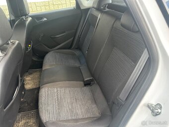 Opel Astra 1,4 Turbo 103kw - 9